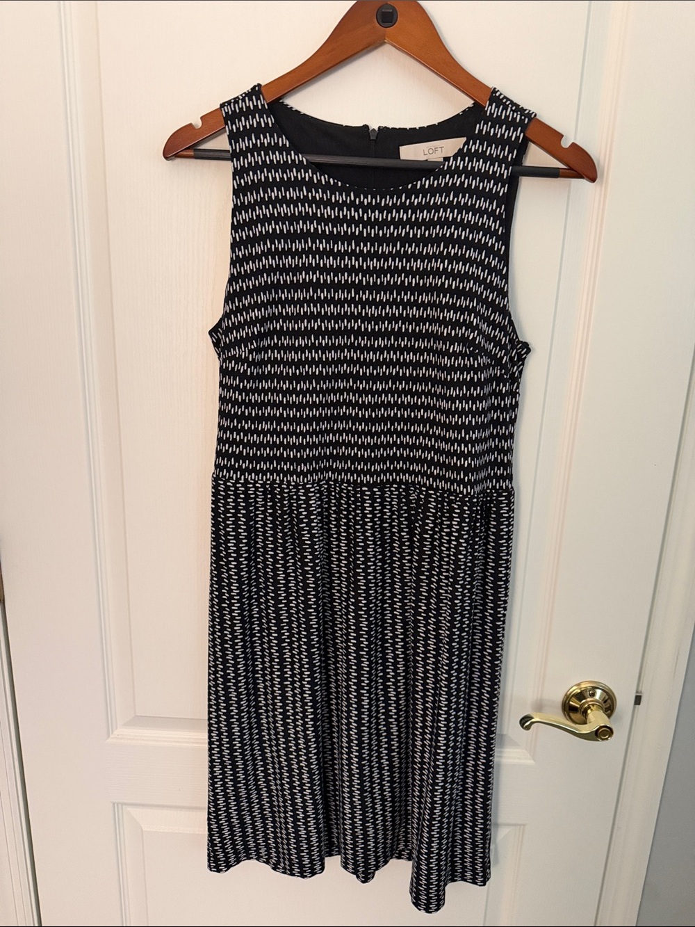 LOFT Black and White Sleeveless Patterned Dress